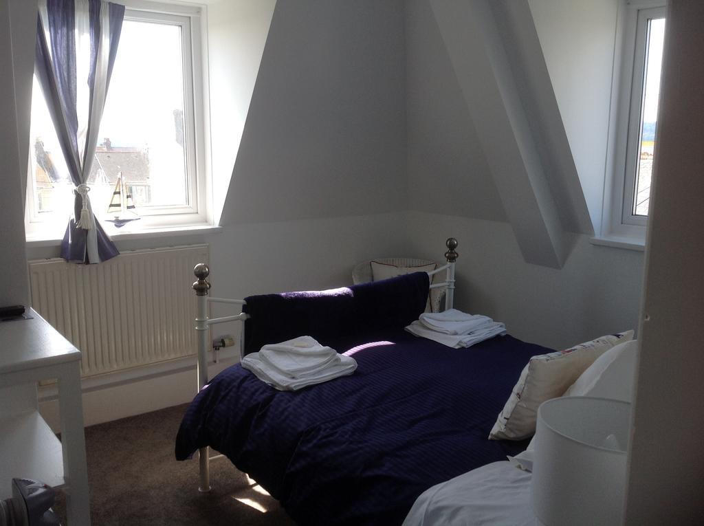 Cambridge House Bed & Breakfast Torpoint Rom bilde